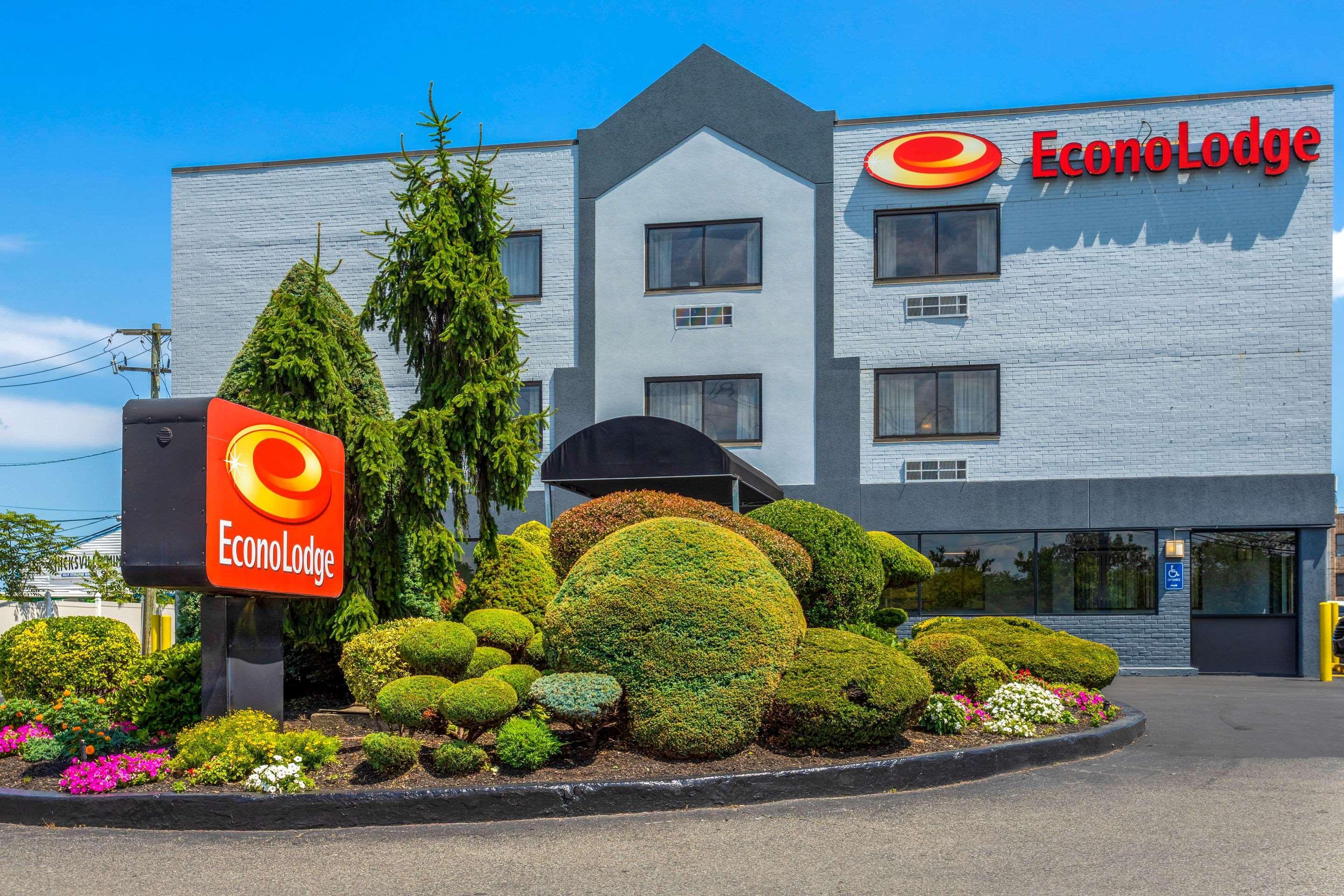 Econo Lodge Hicksville Exterior foto